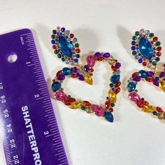 Huge Multi Rhinestone Rainbow Heart Earrings Total glam babe! - Picture 4 of 5